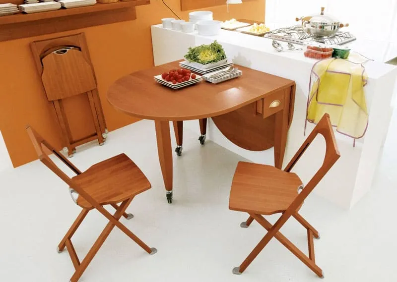 Стол для маленькой кухни: модели, которые помогут сэкономить пространство